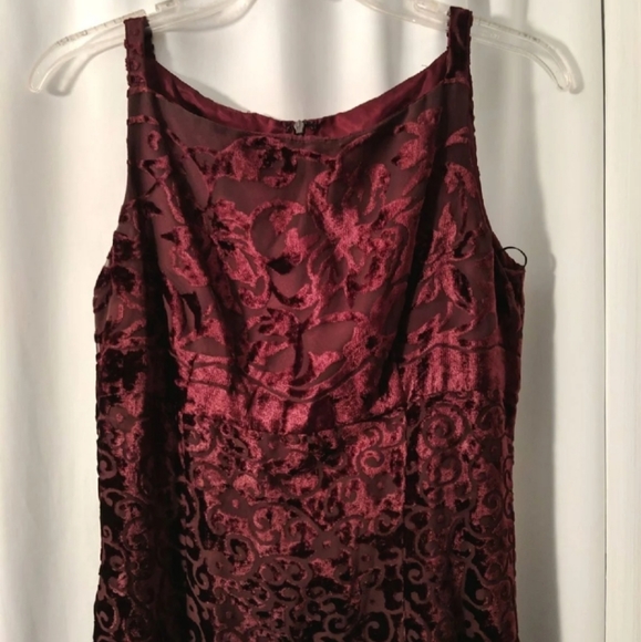 Maroon Spaghetti Strap Dress - Picture 2 of 9